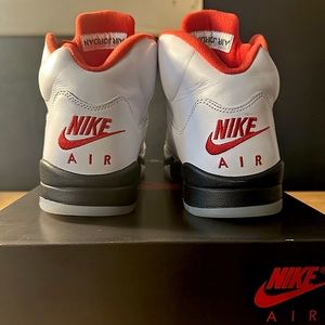 Air Jordan 5 Retro Fire Red